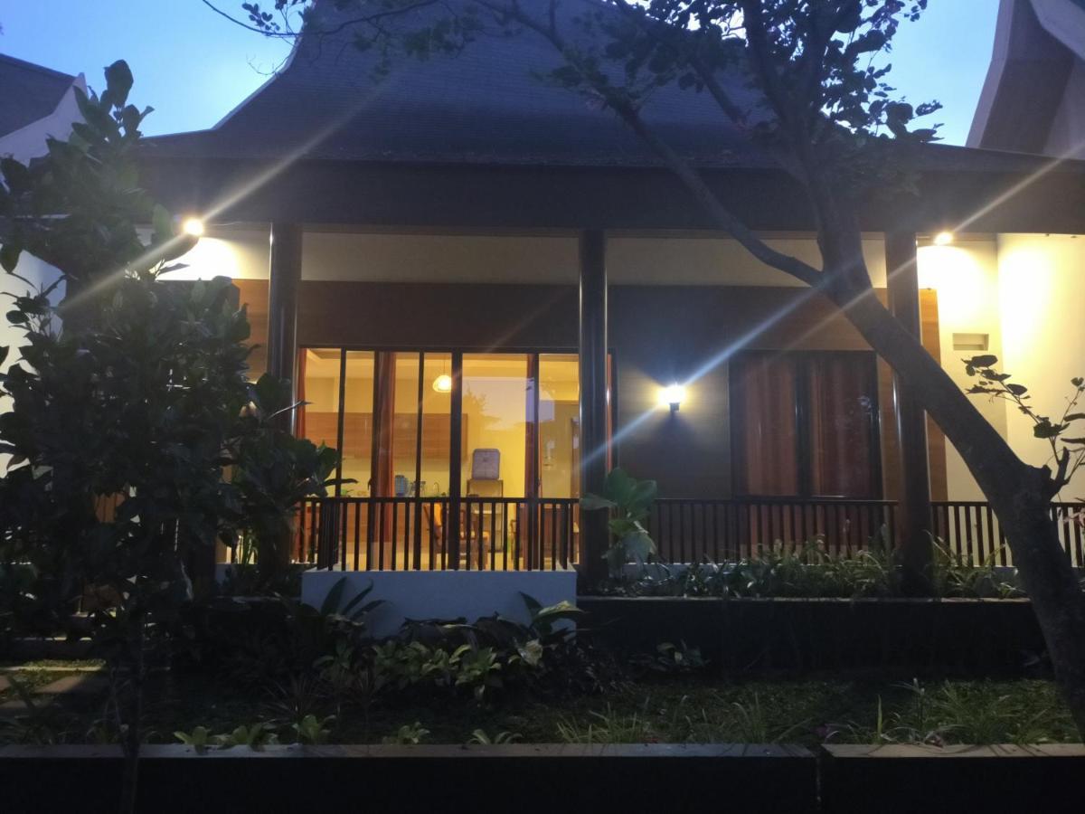 Vimala Hill And - 3 Bedrooms Villa *