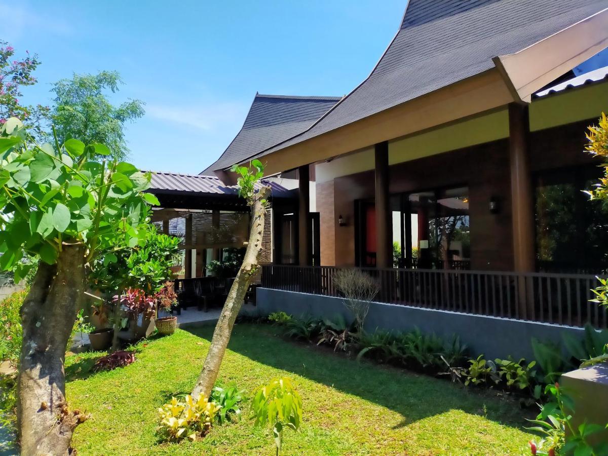 Vimala Hill And - 3 Bedrooms * Bogor