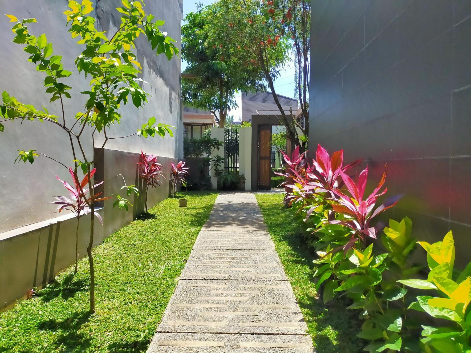 Vimala Hill And - 3 Bedrooms * Bogor